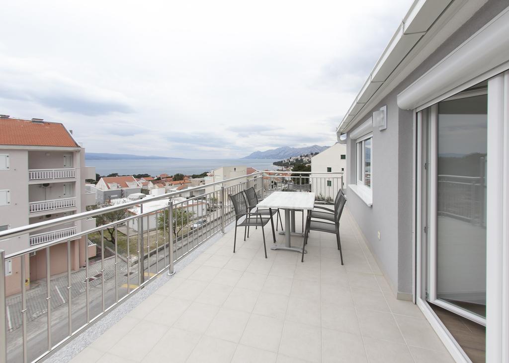 Apartments Villa Klara Baška Voda Екстериор снимка